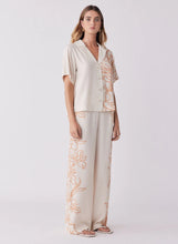 Esmaee/Lolita Shirt/Ecru Floral