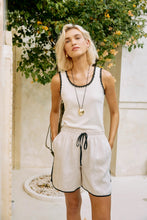 Eb + Ive/Maris Short
