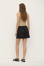 assembly label everyday linen short