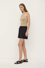 assembly label everyday linen short