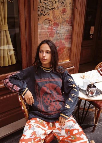 kinga Csilla - Love Potion Roses Tee