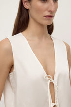 assembly label beal silk tie front top