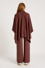 Samira Poncho
