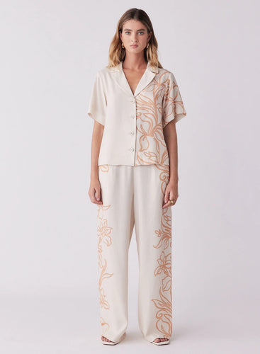 Esmaee/Lolita Shirt/Ecru Floral