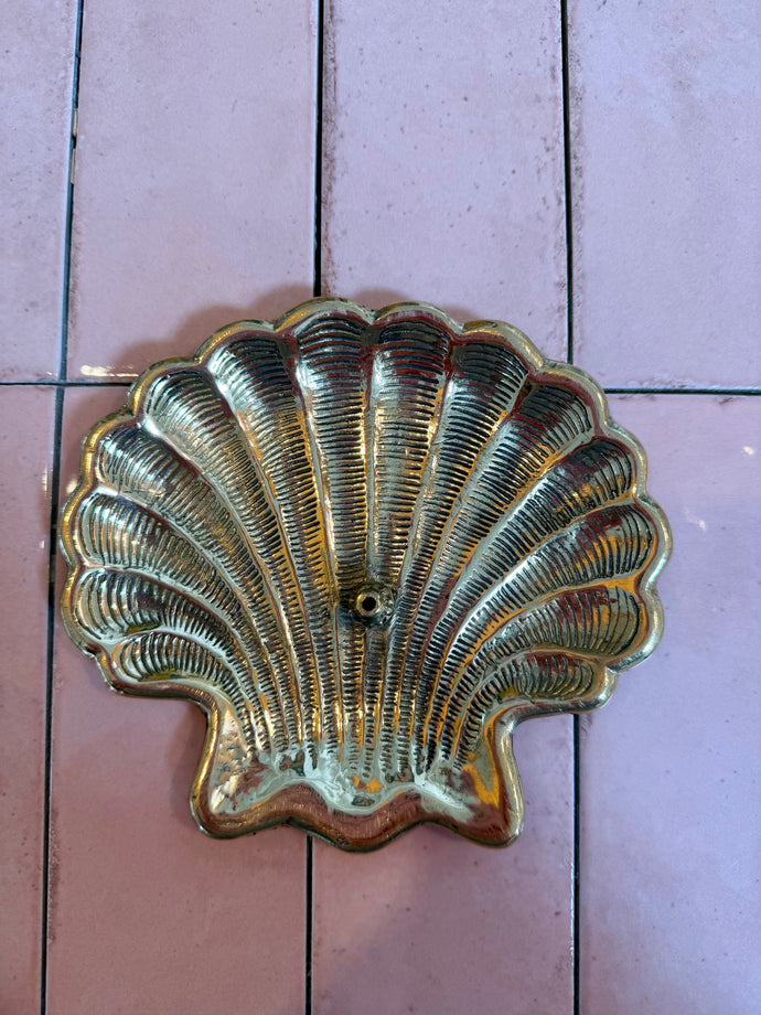 Brass scallop incense holder