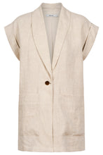 Eb + Ive/Maris Blazer Vest