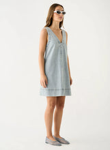 Esmaee/Bayview Denim Shift Dress