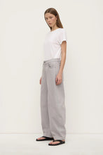 Assembly Label -  High rise barrel jean (light grey)
