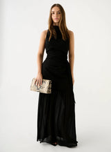 Esmaee effortless maxi dress